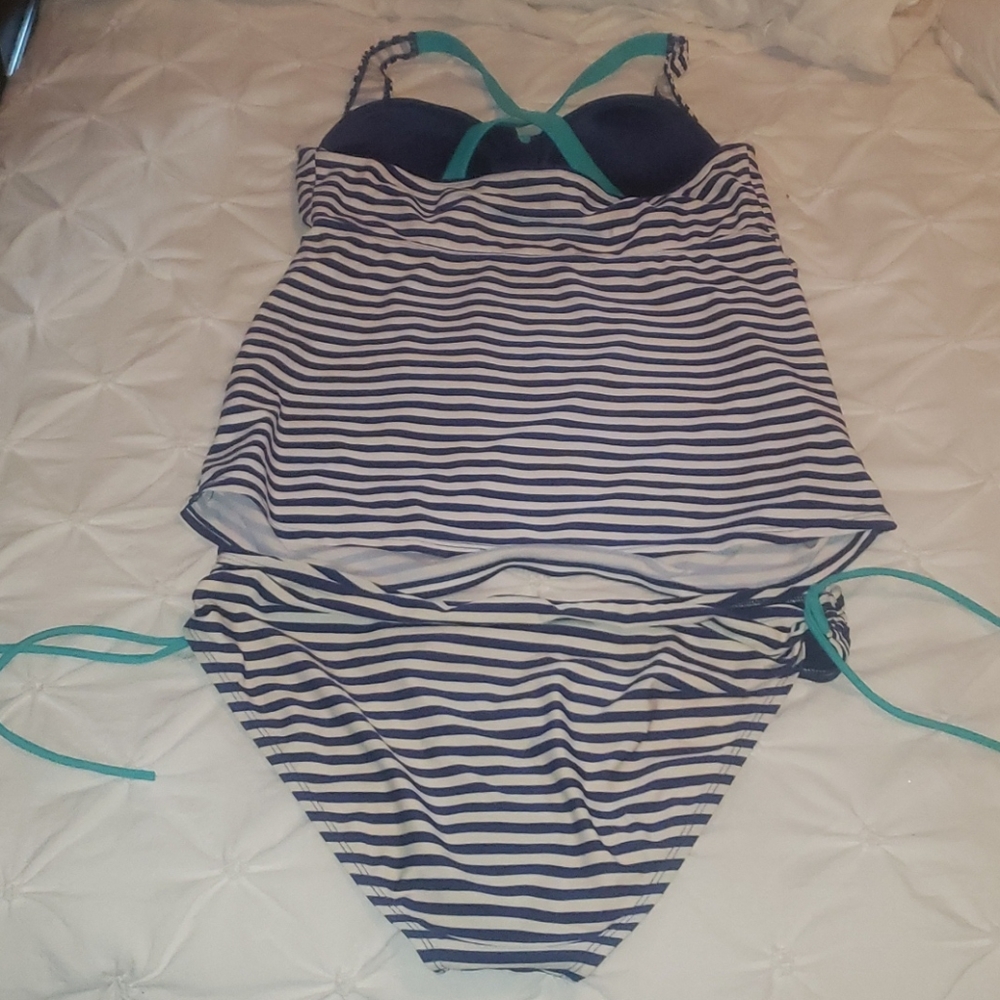 Maternity bathing suite - Picture 2 of 2